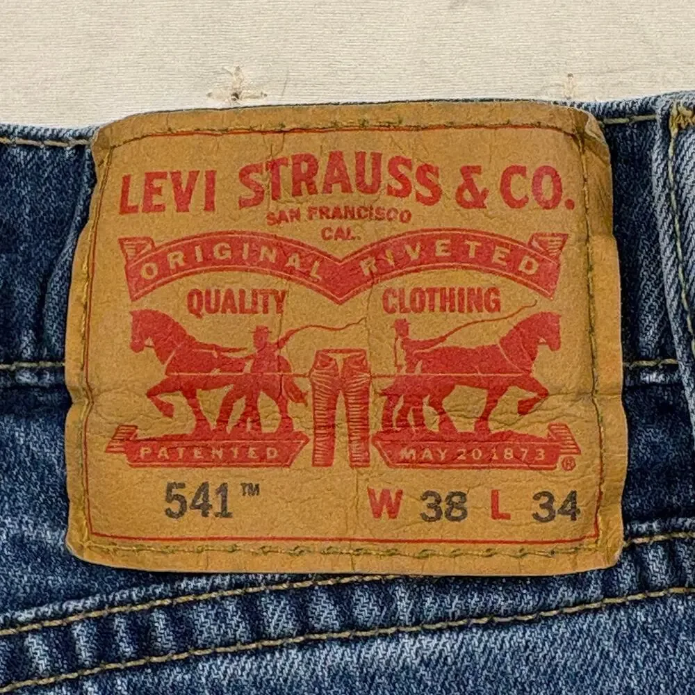 Levi's 541 Athletic Taper Fit Jeans Men's 38x34 Blue Medium Wash Denim
